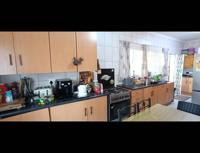 3 BEDROOM FREESTANDING FOR SALE IN WITBANK EXT 8